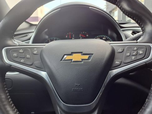 Used 2022 Chevrolet Malibu LT w/ Leather Package image 16