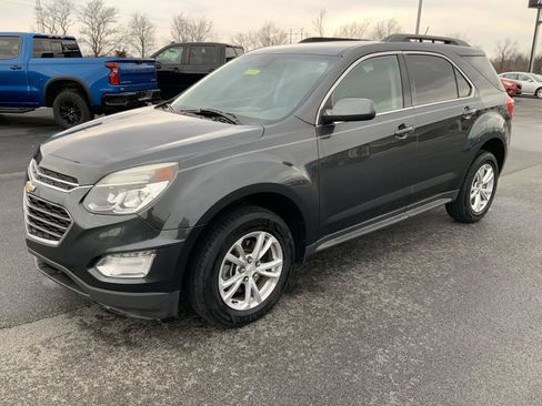 Used 2017 Chevrolet Equinox LT w/ Convenience Package image 6