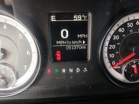 Used 2016 RAM 2500 Power Wagon Tradesman image 33