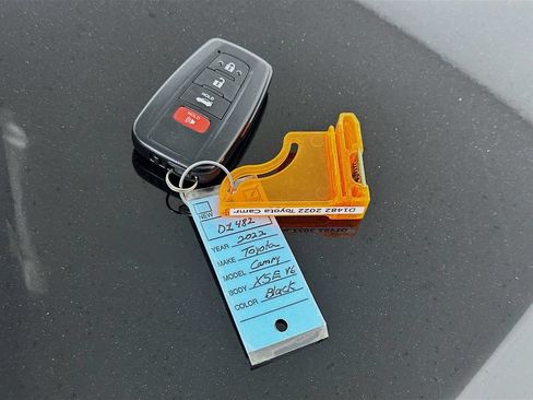 Used 2022 Toyota Camry XSE FWD image 34