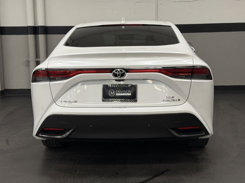 Used 2023 Toyota Mirai XLE image 12
