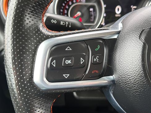 Used 2022 Jeep Gladiator Mojave w/ LED Lighting Group image 18