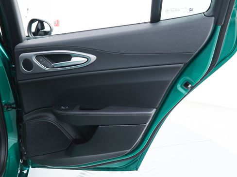 New 2026 Alfa Romeo Giulia w/ Driving Assist Package RWD image 13