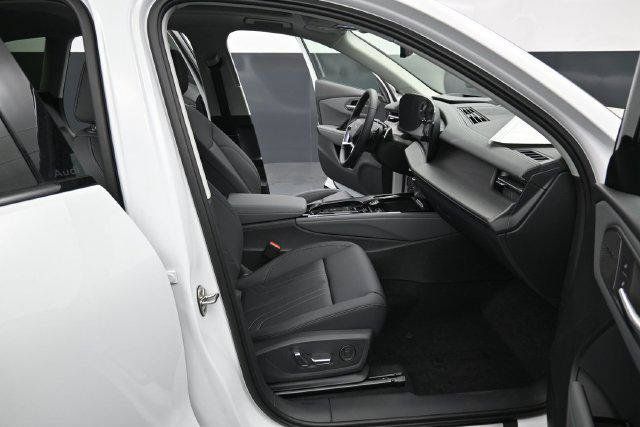 New 2026 Audi Q3 quattro 2.0T AWD/4WD image 14