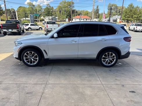 Used 2021 BMW X5 xDrive45e image 6
