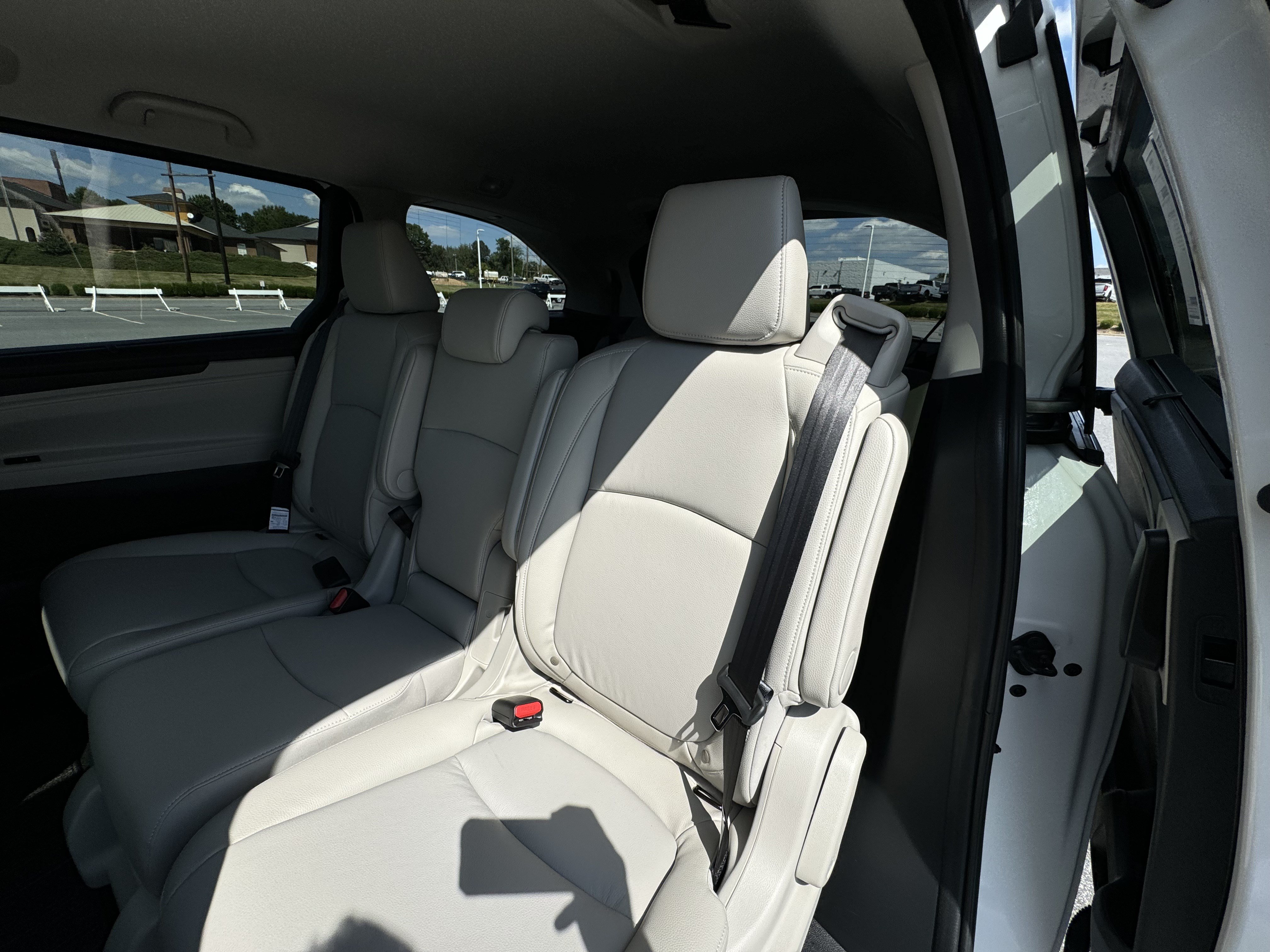New 2027 Honda Odyssey EX-L image 29