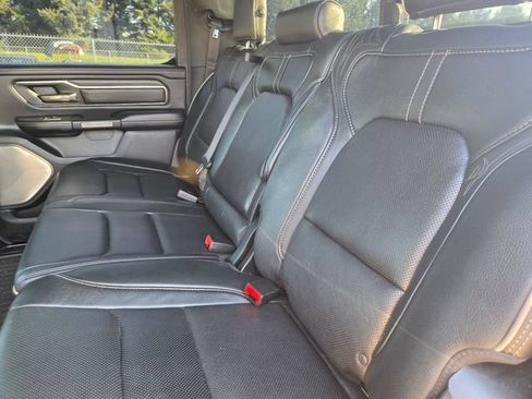 Used 2019 RAM 1500 Limited AWD/4WD image 11