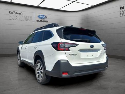 Used 2024 Subaru Outback Premium AWD/4WD image 7