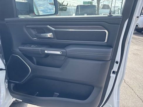 Used 2025 RAM 1500 Laramie image 34