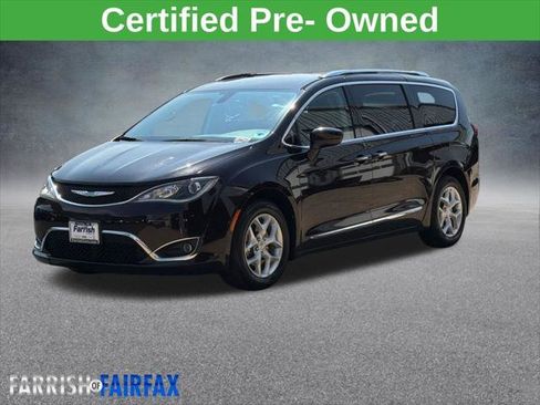 Certified 2018 Chrysler Pacifica Touring-L w/ Tire & Wheel Group FWD image 1