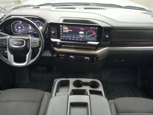 Used 2024 GMC Sierra 1500 Elevation image 15