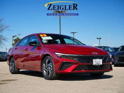 Certified 2025 Hyundai Elantra SEL