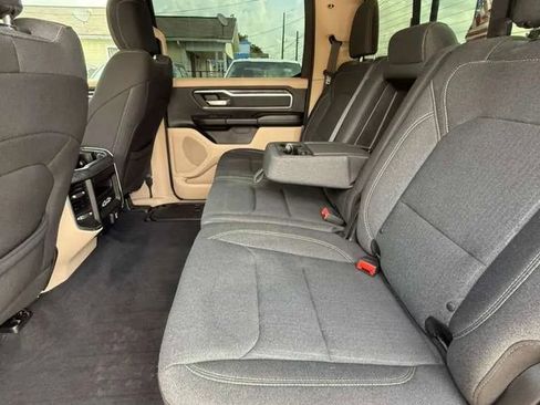 Used 2019 RAM 1500 Big Horn AWD/4WD image 14