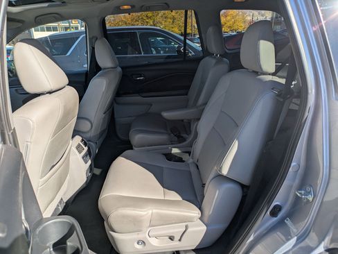 Used 2016 Honda Pilot Elite image 30