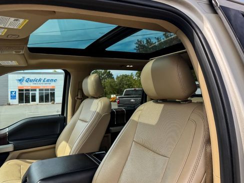 Used 2017 Ford F150 Lariat AWD/4WD image 24