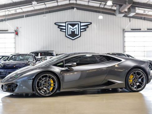Used 2016 Lamborghini Huracan LP 580-2 image 1