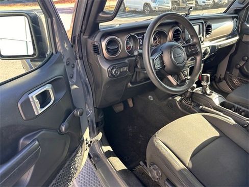 Used 2021 Jeep Wrangler Unlimited Sport image 10