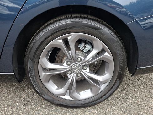 Used 2024 Honda Accord EX-L image 8