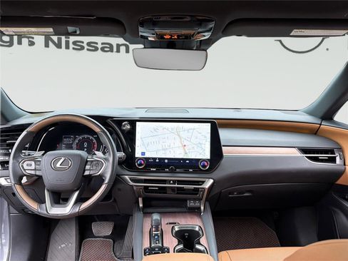 Used 2023 Lexus RX 350 Premium w/ Accessory Package AWD/4WD image 25
