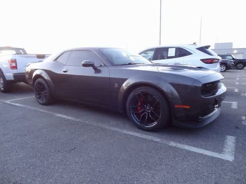 Used 2019 Dodge Challenger R/T Scat Pack w/ Widebody Package image 4
