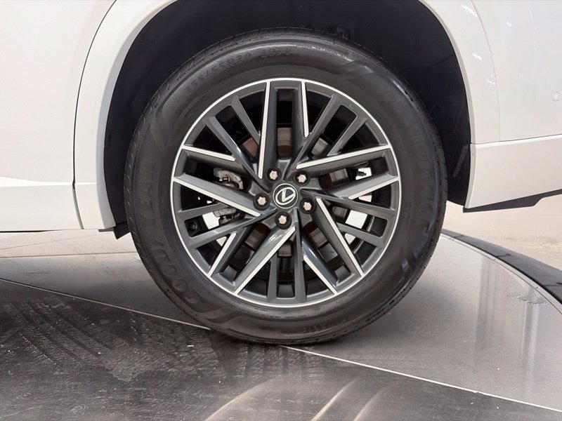 Used 2025 Lexus TX 350 AWD w/ Technology Package image 46