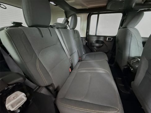 Used 2024 Jeep Wrangler Sport S w/ LED Headlamp & Fog Lamp Group image 15