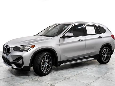 Used 2020 BMW X1 xDrive28i w/ Convenience Package AWD/4WD image 4