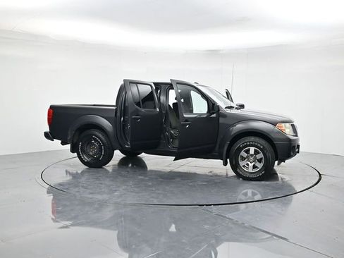 Used 2013 Nissan Frontier PRO-4X image 48