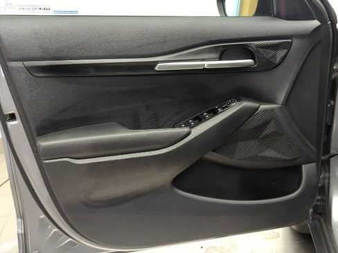 Used 2023 Kia Seltos LX image 23