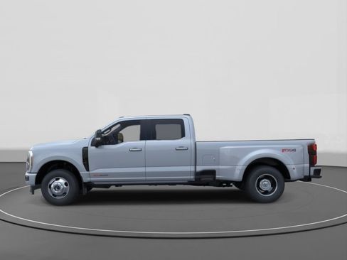 New 2025 Ford F350 Platinum image 3