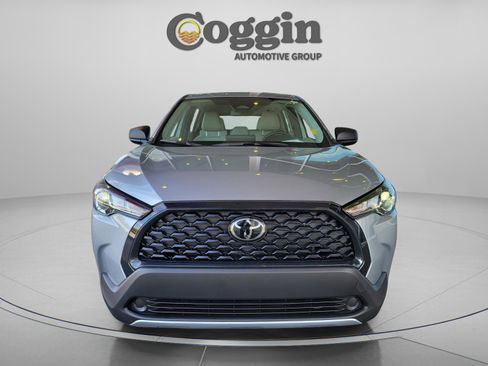 Certified 2025 Toyota Corolla Cross L image 9