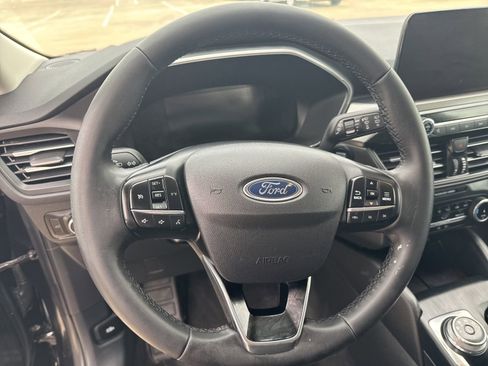 Used 2024 Ford Escape Active image 11
