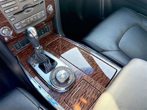 Used 2017 Nissan Armada SL w/ Moonroof Package image 18