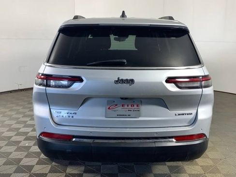 Used 2022 Jeep Grand Cherokee L Limited AWD/4WD image 15