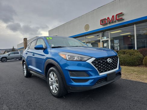 Used 2019 Hyundai Tucson SE image 1