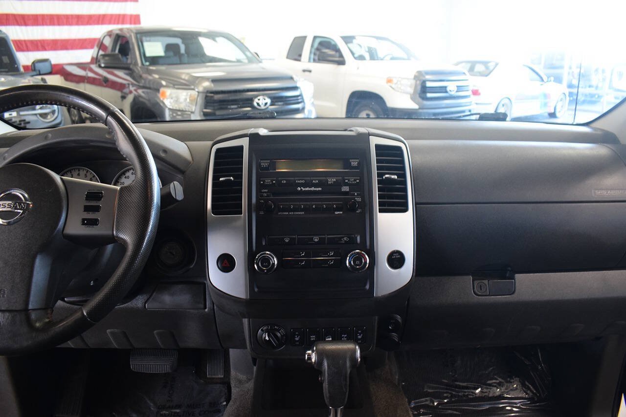 Used 2010 Nissan Frontier PRO-4X w/ Pro-4x Value Truck Pkg AWD/4WD image 34