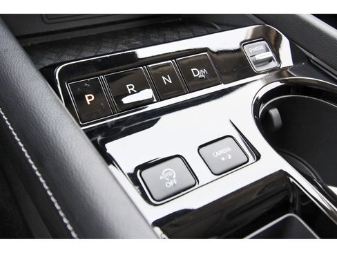 Certified 2025 Nissan Murano SL w/ Cargo Package AWD/4WD image 28