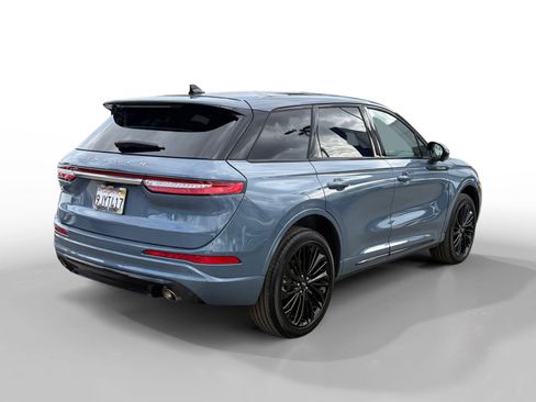 Used 2023 Lincoln Corsair Standard w/ Equipment Group 101A image 5