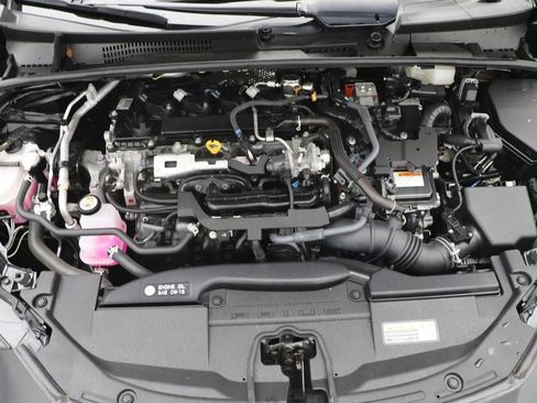 Used 2024 Toyota Prius LE image 27