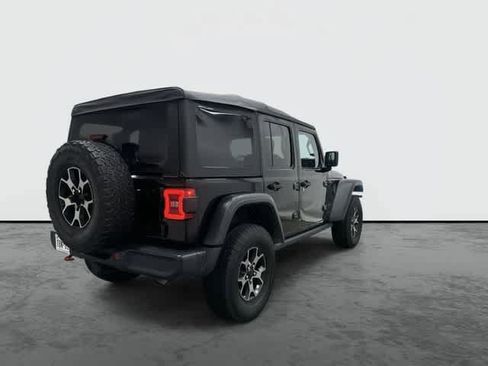Used 2019 Jeep Wrangler Unlimited Rubicon w/ LED Lighting Group AWD/4WD image 3