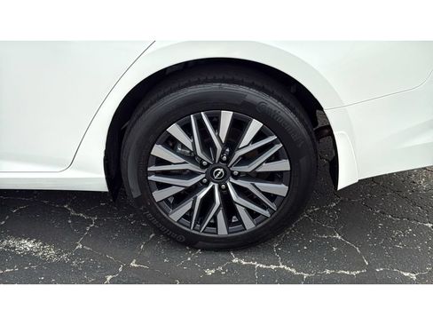 Used 2023 Nissan Altima 2.5 SV AWD/4WD image 12