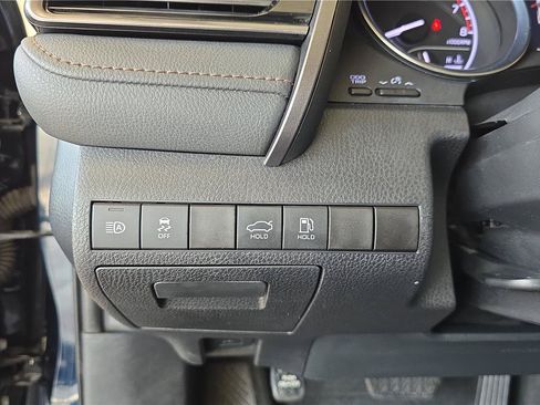 Used 2020 Toyota Camry LE FWD image 26