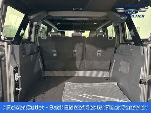 New 2025 Ford Bronco Badlands image 10