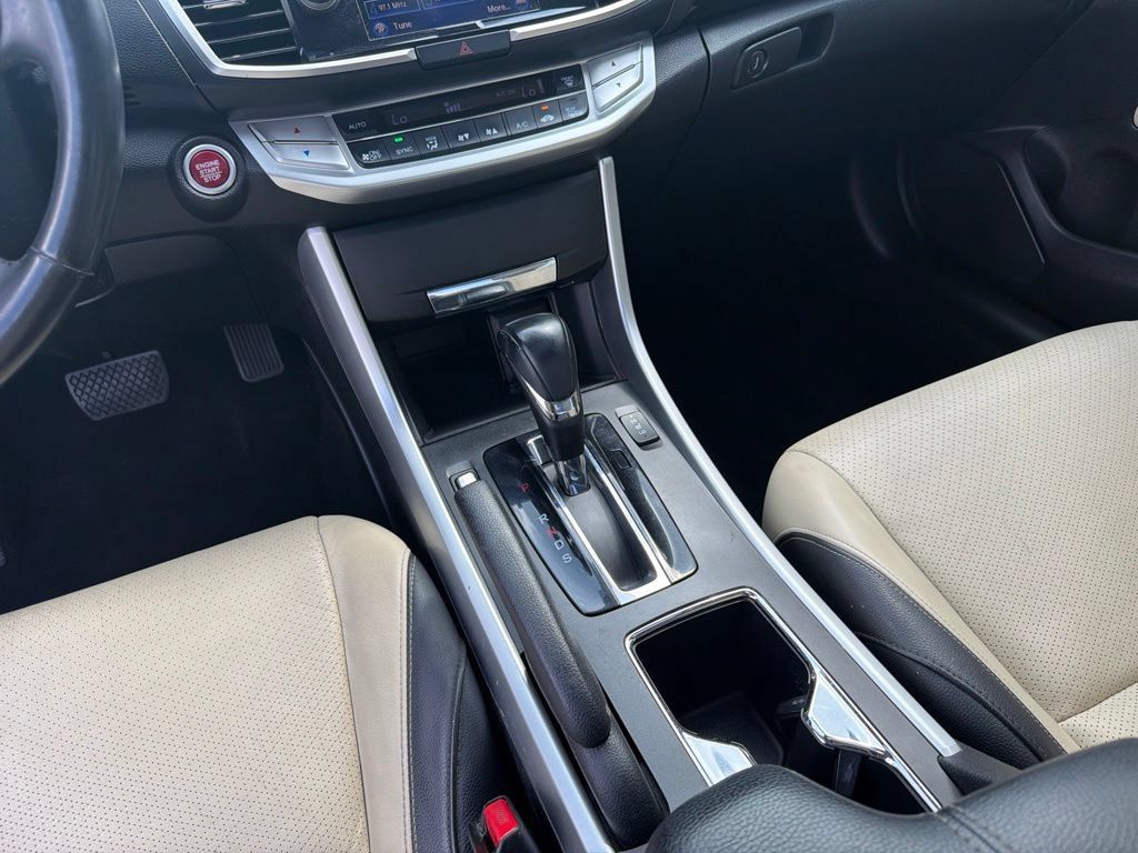 Used 2015 Honda Accord EX-L image 16