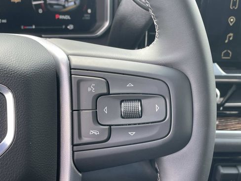 New 2026 GMC Sierra 1500 SLE w/ Preferred Package image 12