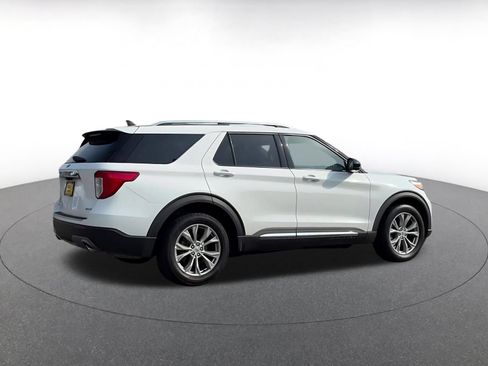 Used 2023 Ford Explorer Limited AWD/4WD image 12