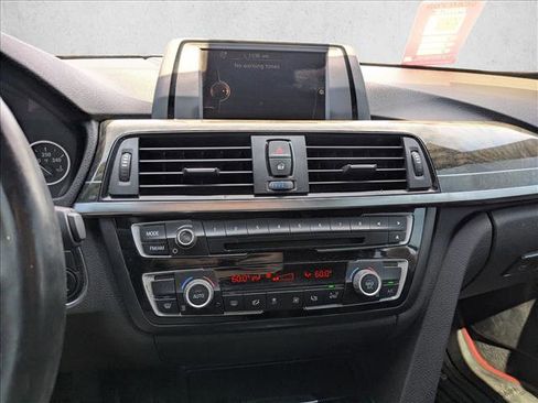 Used 2015 BMW 428i Convertible image 13