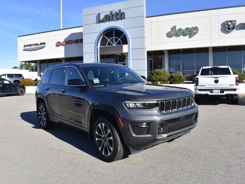 Used 2023 Jeep Grand Cherokee Overland w/ Adv Protech Group III image 1