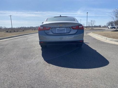 Used 2023 Chevrolet Malibu LT image 4