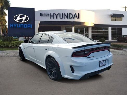 Used 2022 Dodge Charger Scat Pack image 4